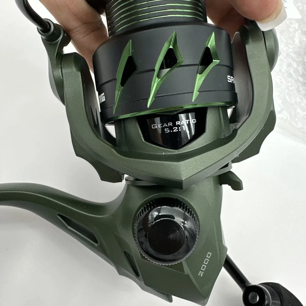 KastKing Spartacus II Fishing Reel Saltwater Freshwater Spinning reel Green 2000